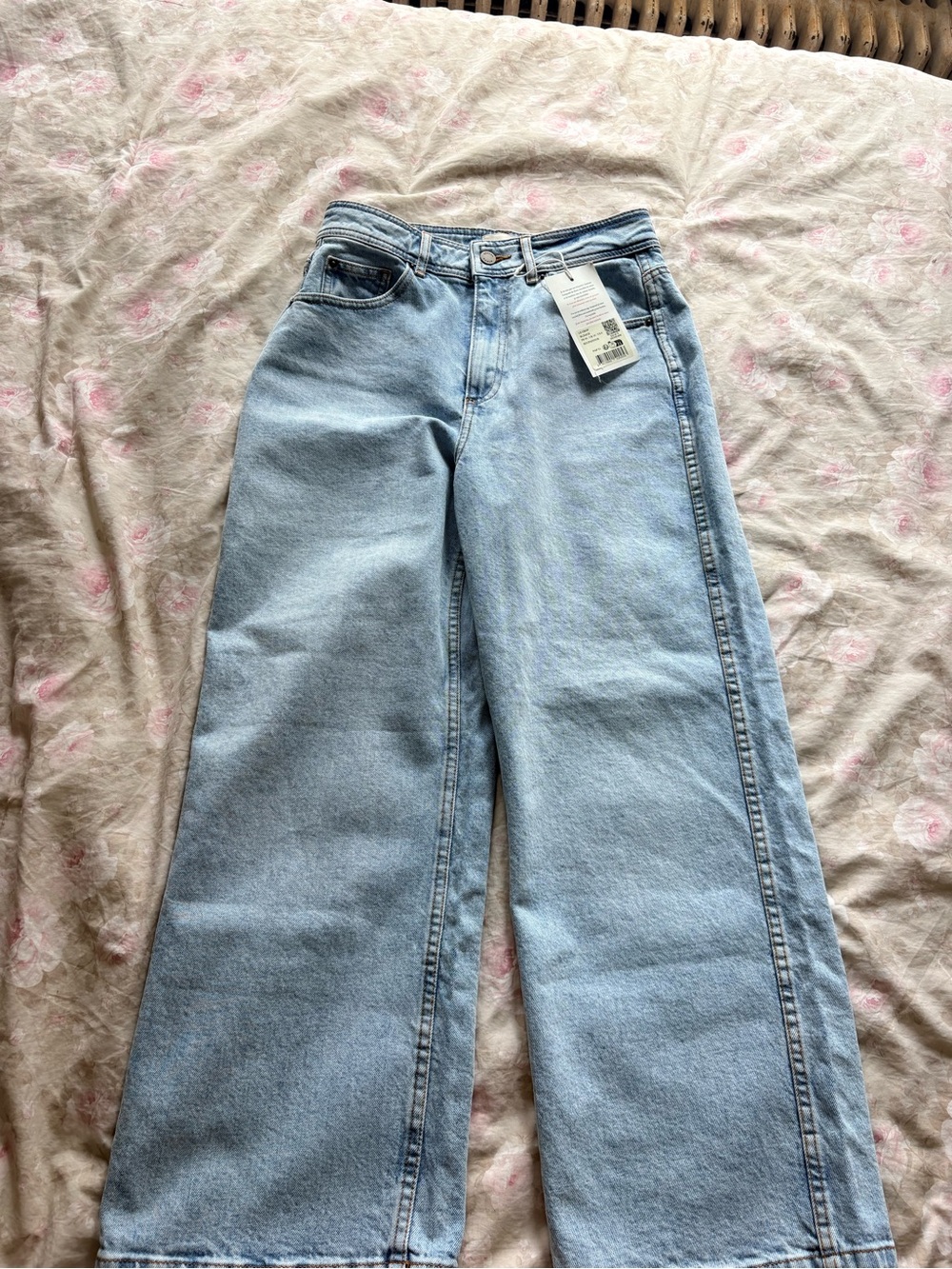 NWT Sezane Le Crop bleach jeans - Picture 2 of 5
